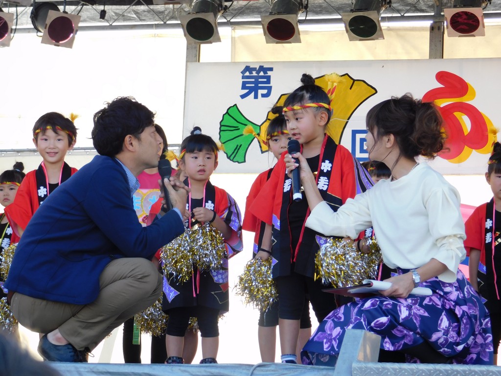 サンバカーニバル!!｜社会福祉法人やまびこ会｜宮崎県北諸県郡三股町で保育園と老人ホームを運営しています。